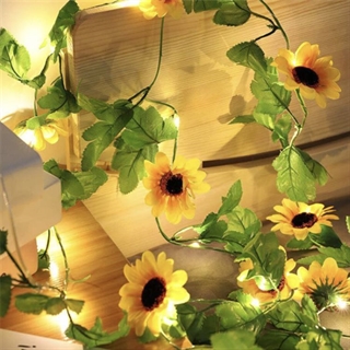 Solcelle lyskæde med solsikker og blade - 5 m 50 lys